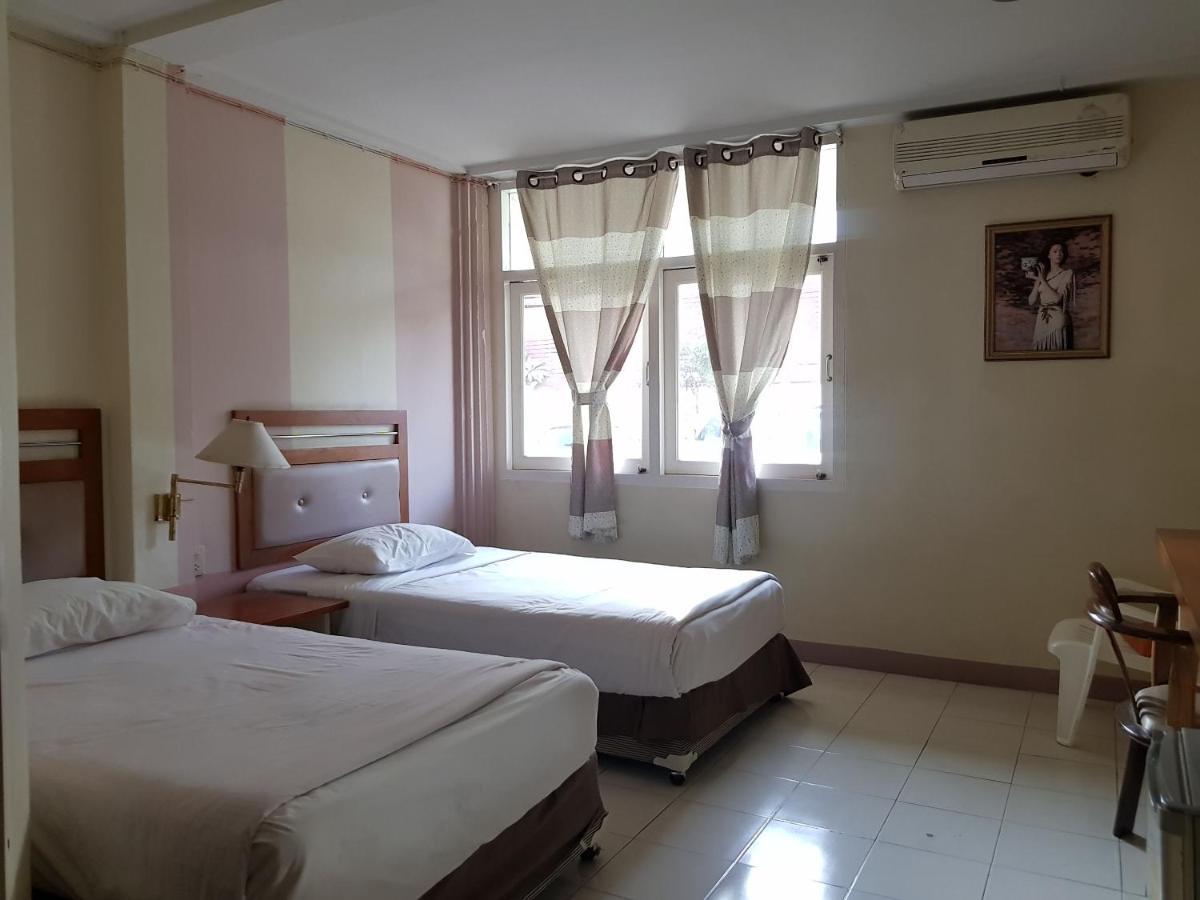 Casa Holiday Hotel Sha Фитсанулок Екстериор снимка