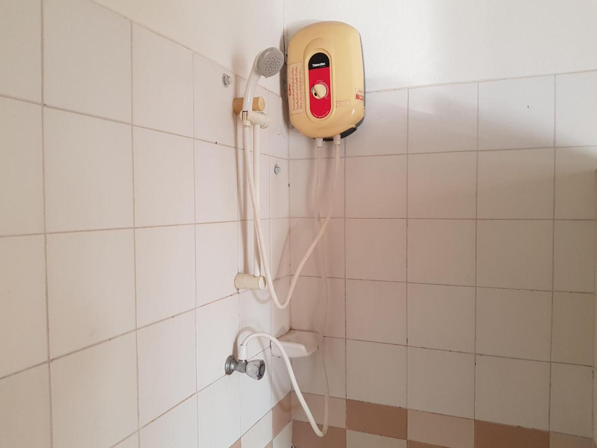 Casa Holiday Hotel Sha Фитсанулок Екстериор снимка