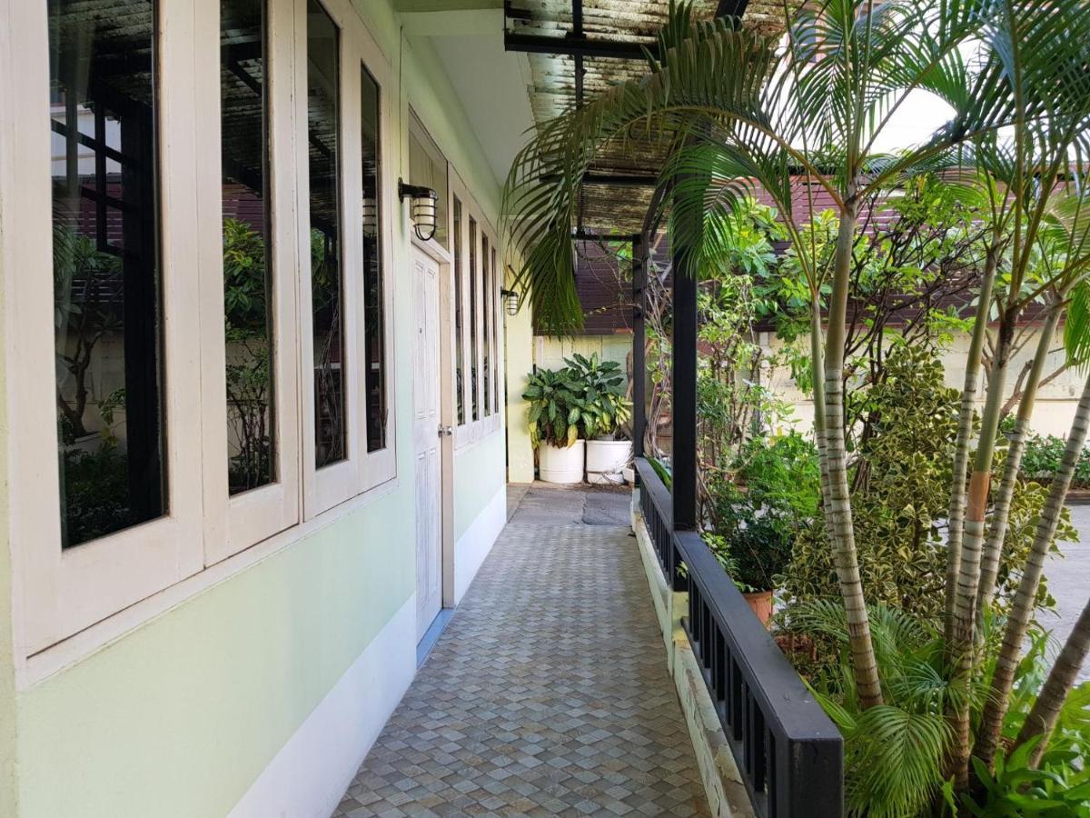 Casa Holiday Hotel Sha Фитсанулок Екстериор снимка