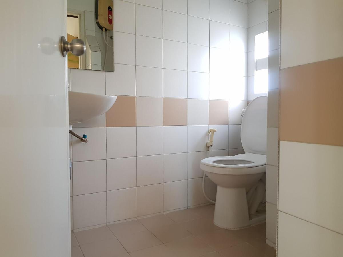 Casa Holiday Hotel Sha Фитсанулок Екстериор снимка